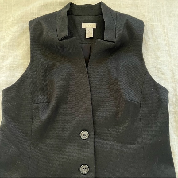 Chico’s size 0/small woman’s fully lined button up dressy vest. - Picture 2 of 10